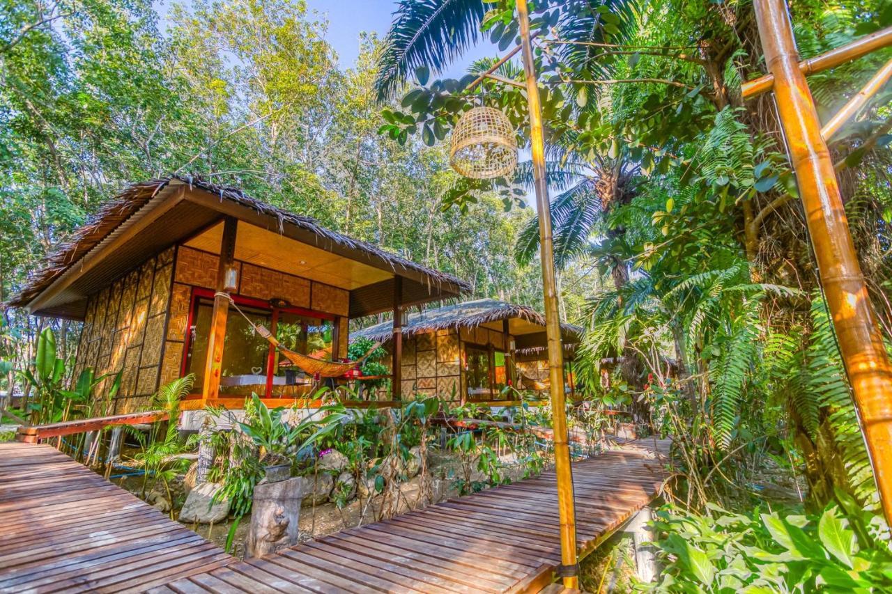 Baan Suan Farmstay Koh Lanta Exterior photo